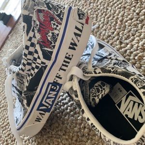 LADY VANS